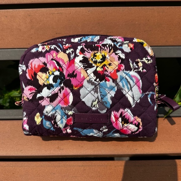 Vera Bradley Indiana Rose Cosmetic Case - Picture 1 of 5